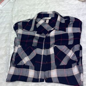 Plaid Button Down -EUC- Size Large